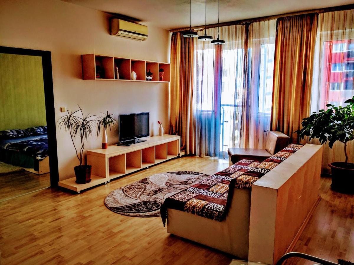 Relaxing & Welcome Apartment, Ared, Uta Arad Exterior photo